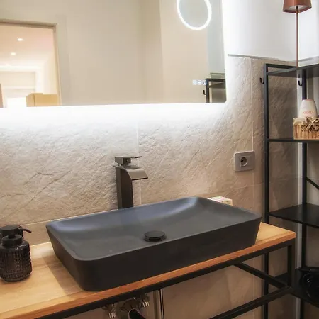 Διαμέρισμα Wabi Sabi Σαν Μπενεντέτο ντελ Τρόντο